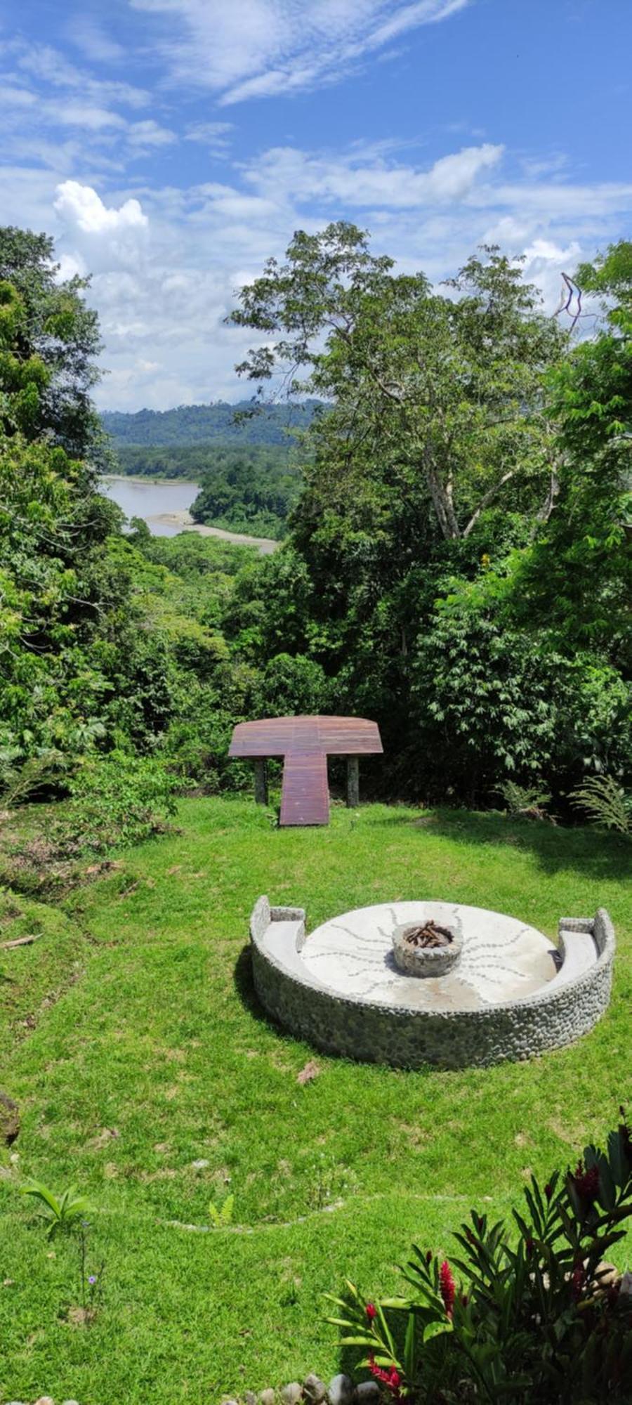 Gaia Amazon Eco Lodge Ahuano Exterior photo